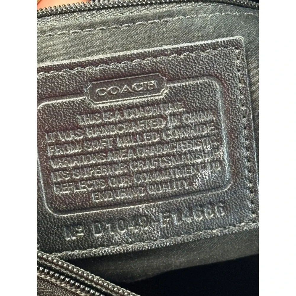 Coach Black Leather Shoulder Tote Bag Silver Hardware‎ Authentic - Picture 7 of 7